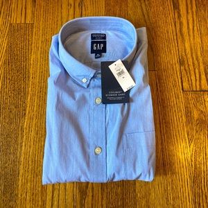 GAP Untucked Fit Poplin Shirt NWT